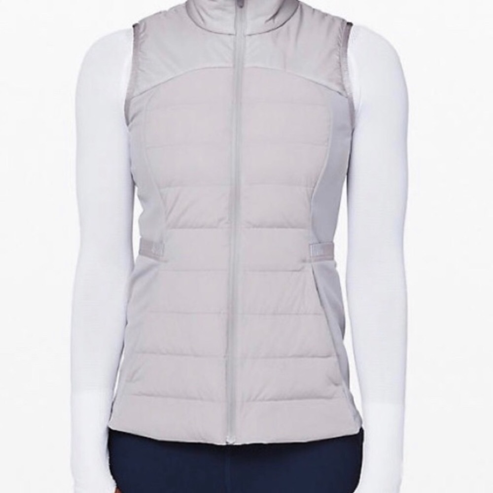 Lululemon down for it all vest sz 8